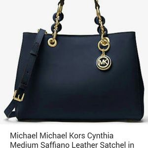 Micheal kors purse